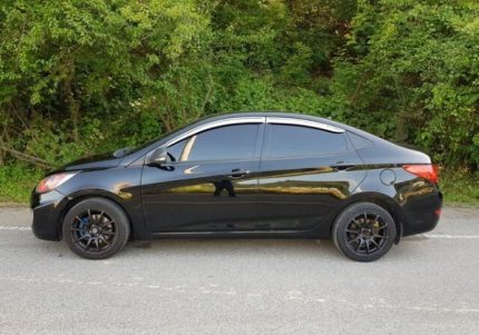 BUY 2011 HYUNDAI ACCENT LHD
