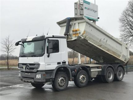 BUY 2011 Mercedes-Benz – Actros 4141 K 8×4