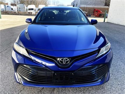 BUY 2018 TOYOTA CAMRY LE LHD