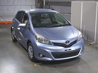 BUY 2014 TOYOTA VITZ F RHD