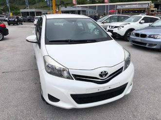 BUY 2011 TOYOTA YARIS 1.3 LHD