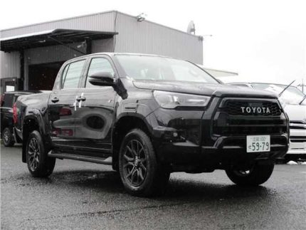 BUY Toyota Hilux 2024 ZGR Sports 4WD